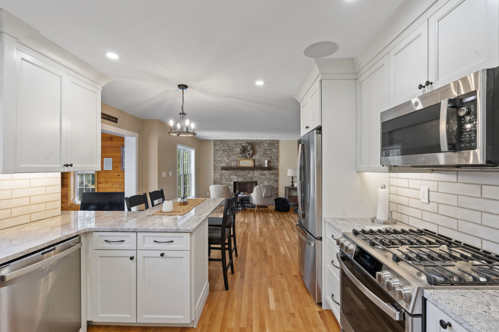 Transitional kitchen photo in Boston