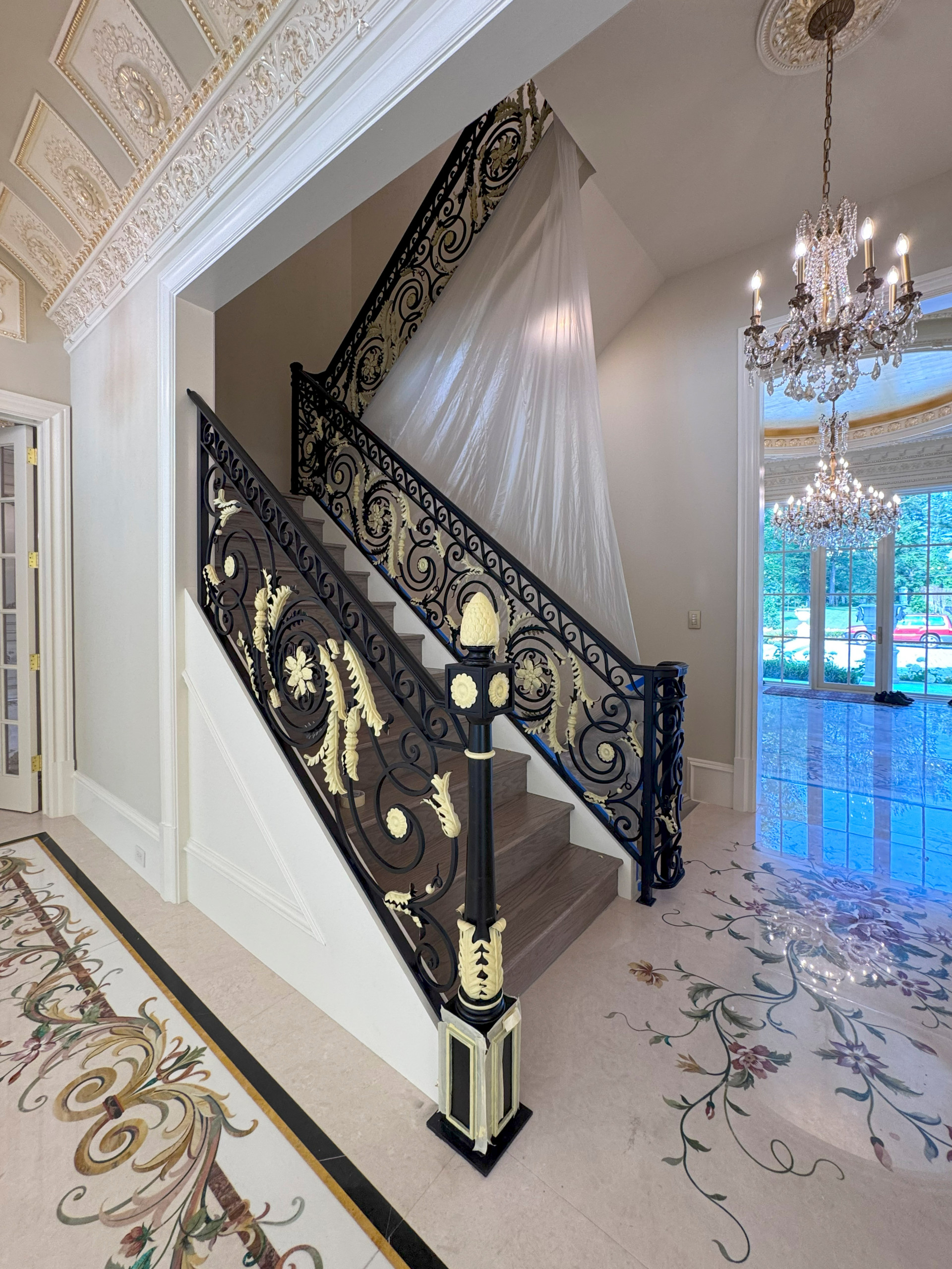 135_Vibrant Staircase with Touch of Historic Grandeur, Great Falls, VA 22066