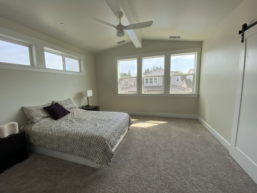 Bedroom Windows not centered