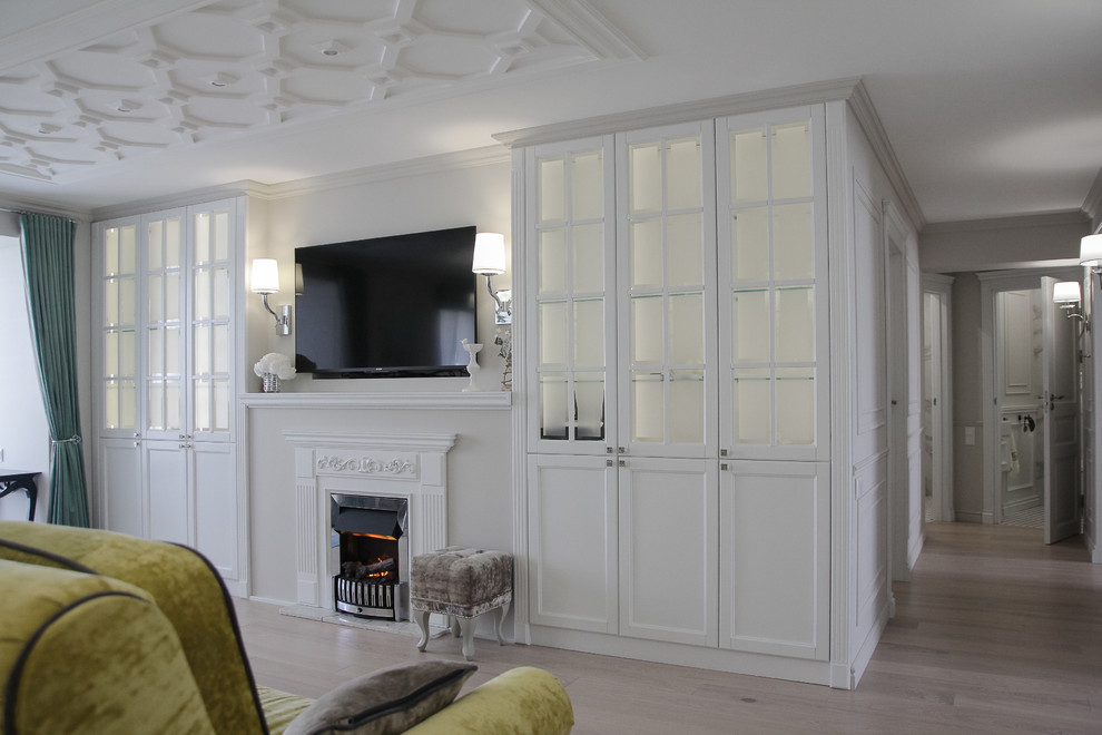 Воздушная классика. Квартира в центре города.