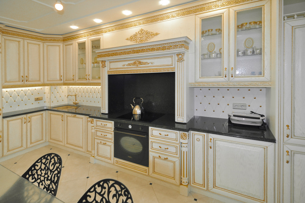 Кухня Алиери (патина золото)