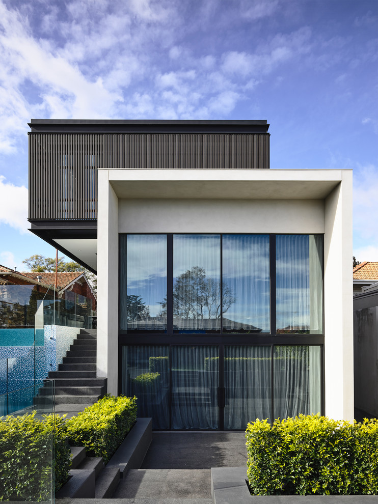 Photo of a modern three-storey exterior in Melbourne.