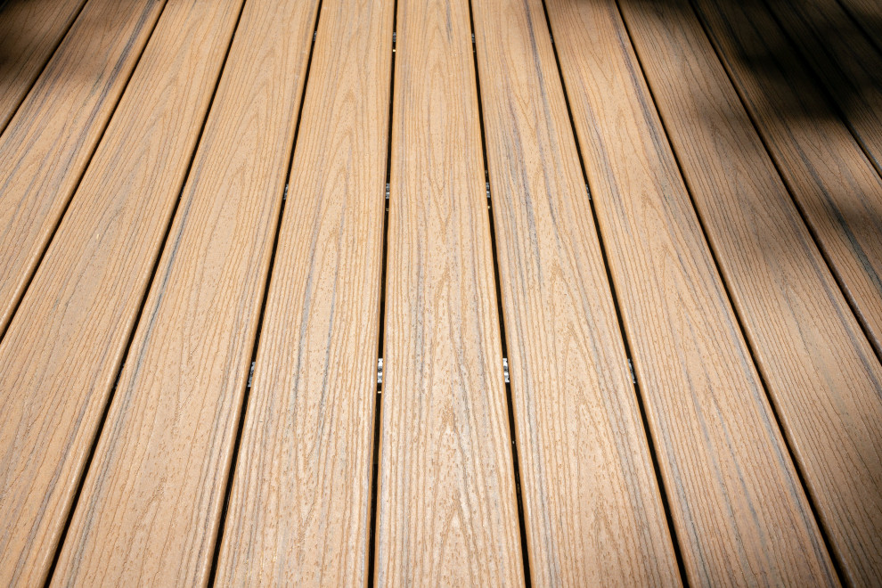 Fairfax Station Composite Deck