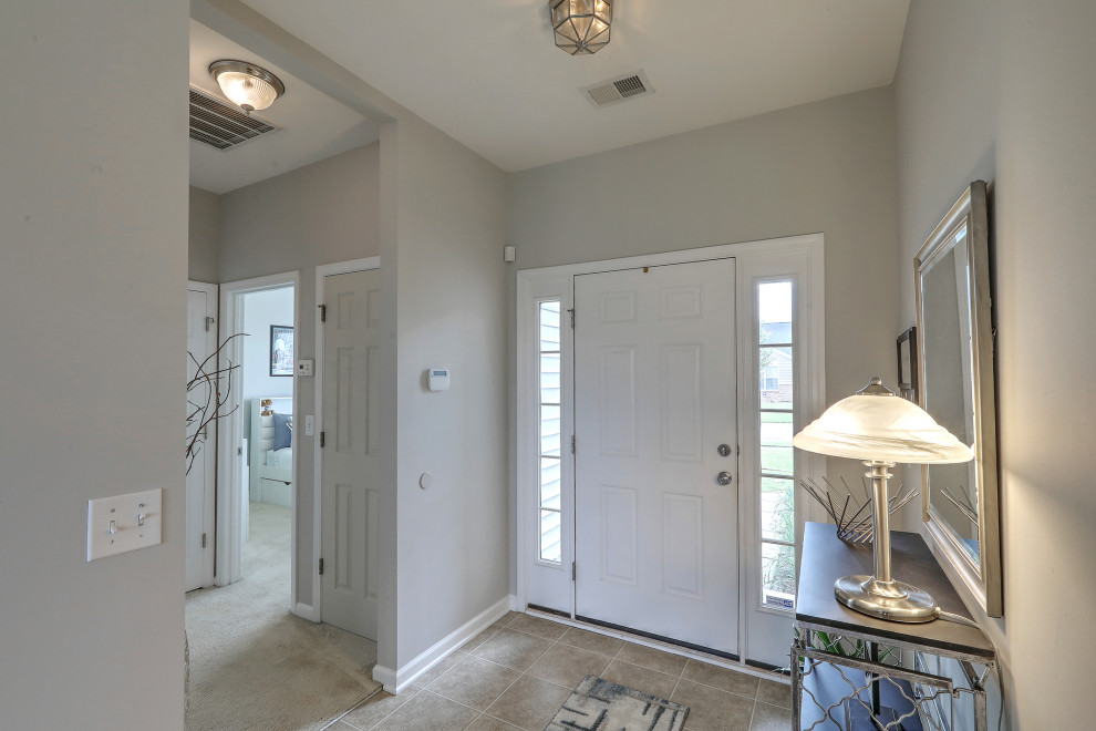 Entryway - entryway idea in Charleston