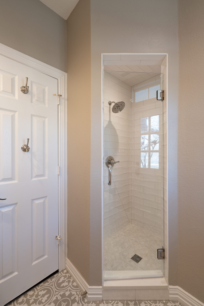 Crossvine | Master + Guest Bathroom