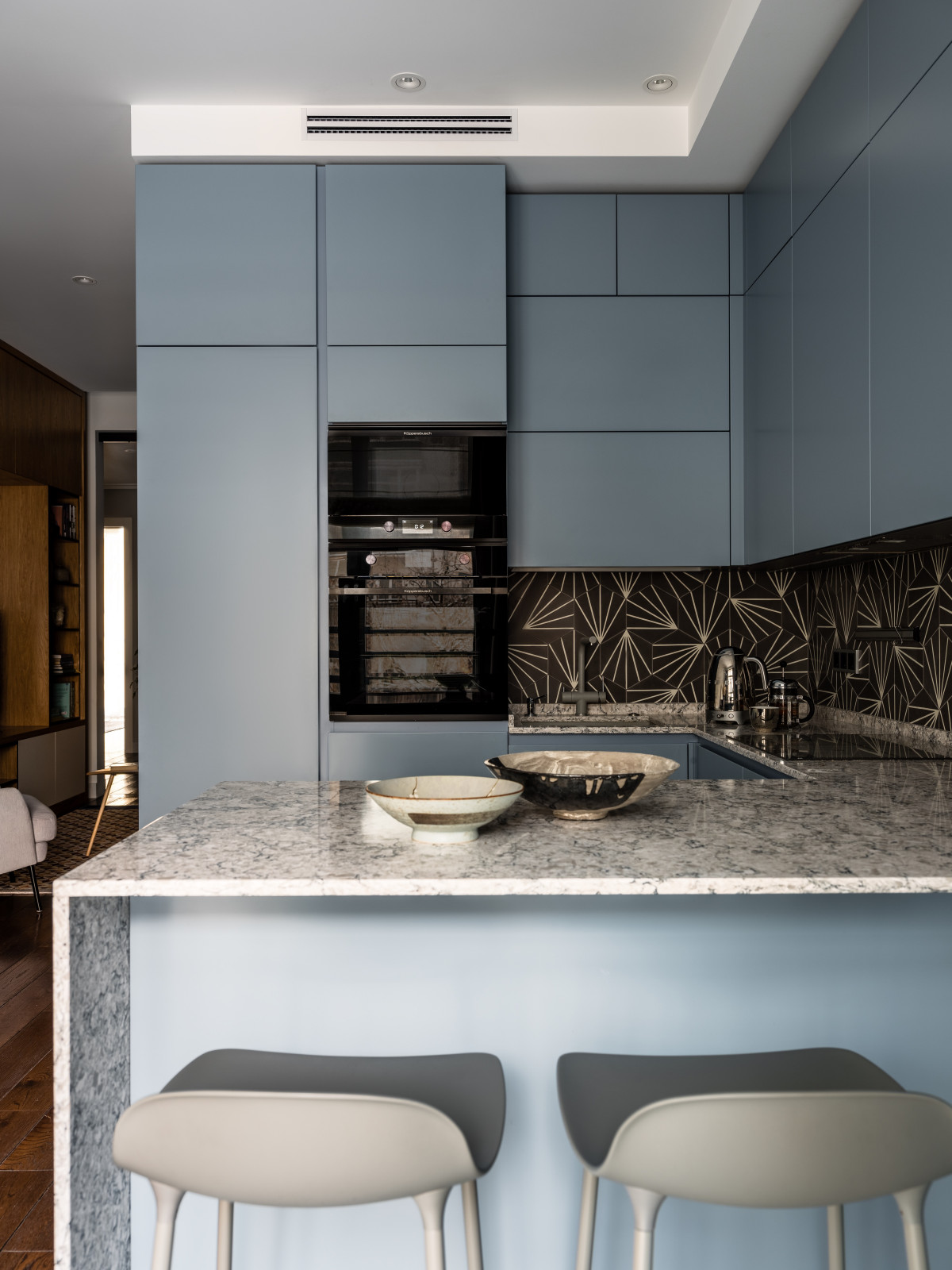 Квартира в современном доме в Казарменном переулке, общей S 117 кв.м.