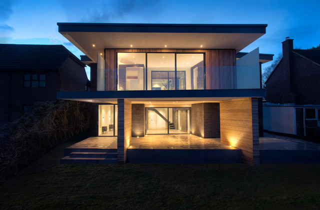 4 Views modern-haeuser