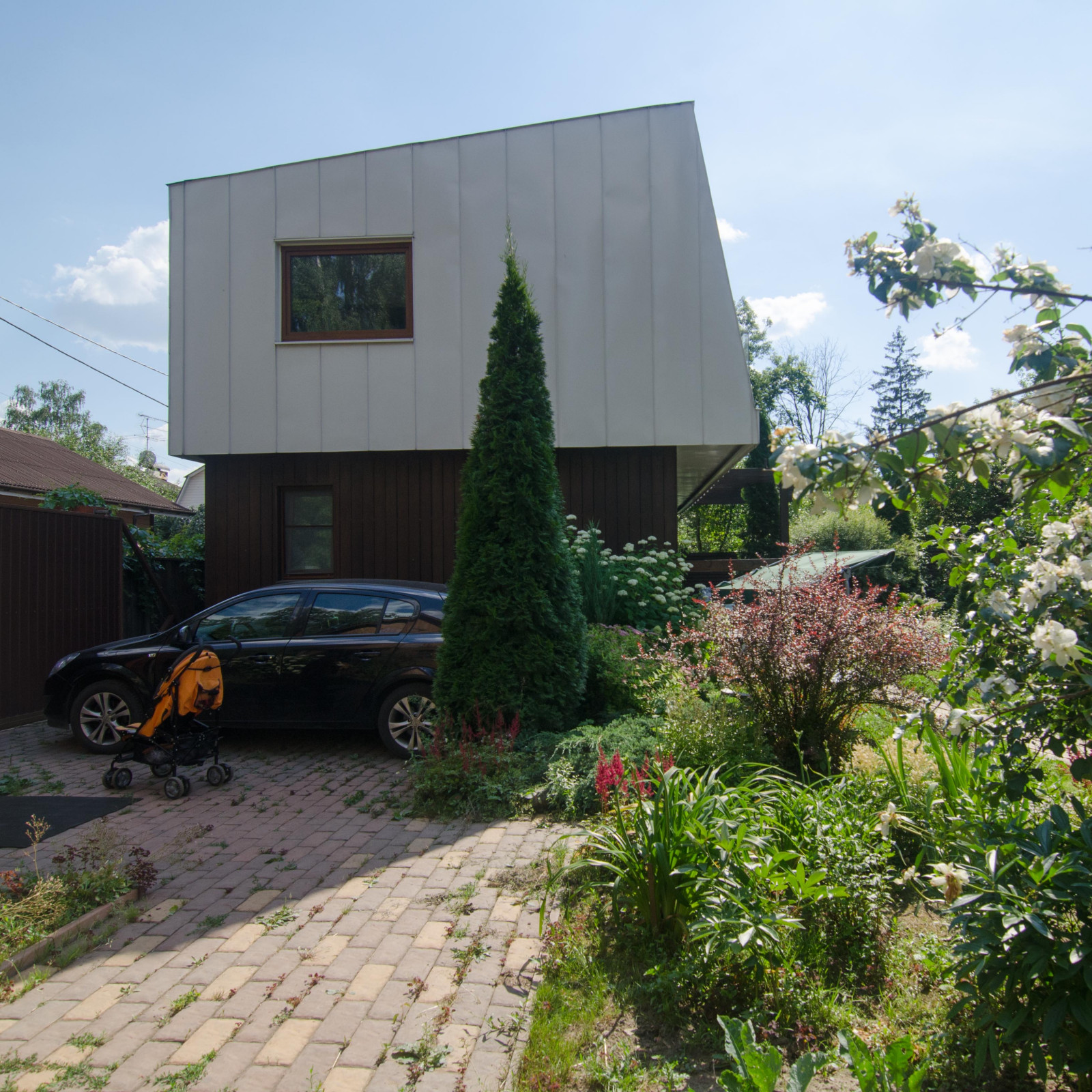 Summer house reconstruction in Pushkino.