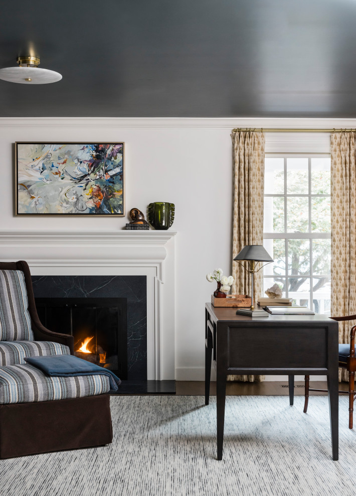 Elegant home office photo in Boston