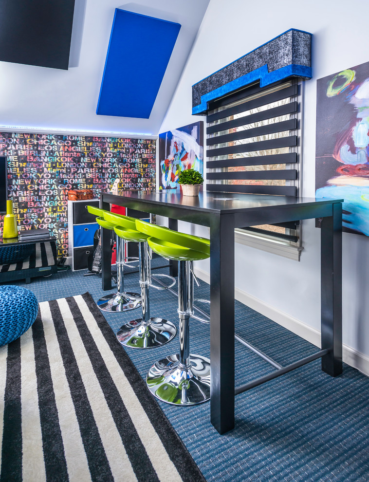 Coming of Age - a teen 'hang space' - Sit, relax, charge your phone! Stare out the window, hang with friends, or do your homework! Imagine traveling to some of the world's greatest cities. Change your mood with your color changing LED lighting. 
Photography: Reed Brown  Design: Chantae Thompson, Bohnne Jones