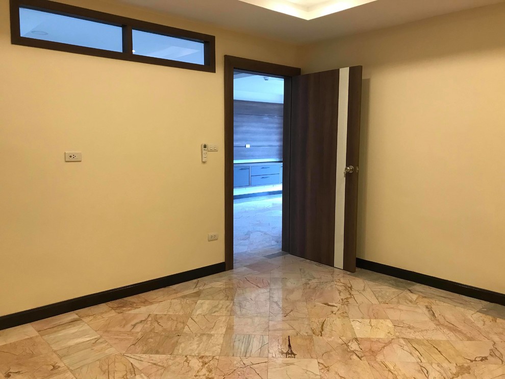 Two bedrum at thappraya road, Pattaya