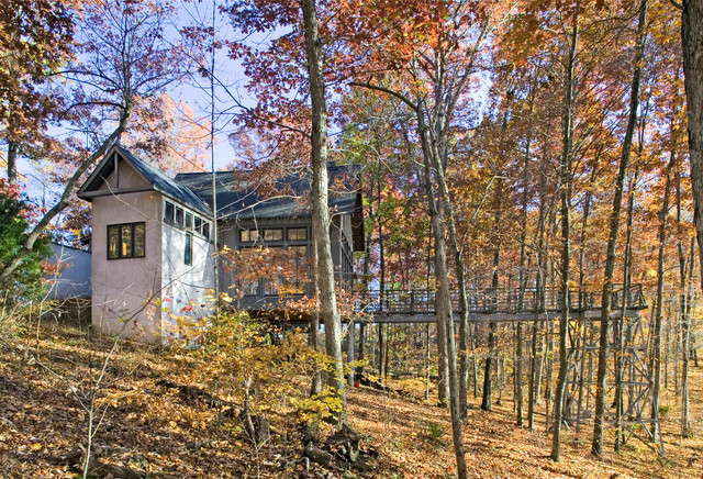 Woodsmoor Residence rustikt-hus-og-facade