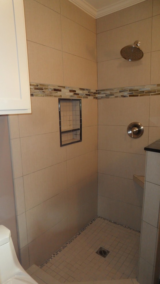 Traditional Bathroom