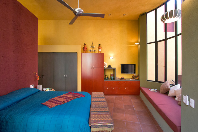 Escalera al Cielo contemporary-bedroom