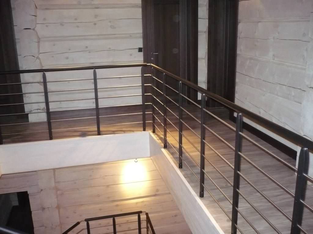 Laser Wood - Лестница с итальянским ограждением (2018)