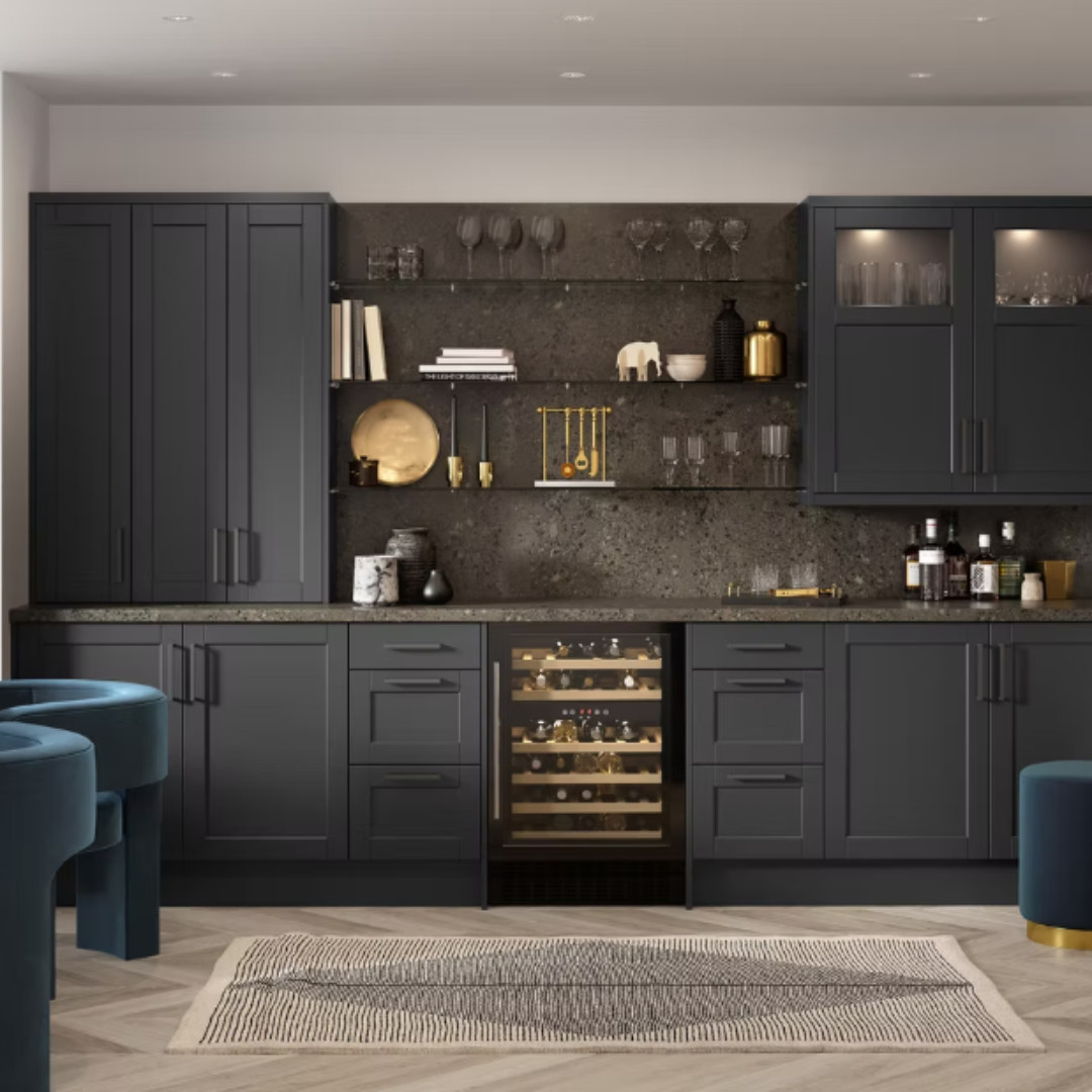 shaker kitchen door with v-groove detail and durable wrapped finish in a classic Leicestershire kitchen