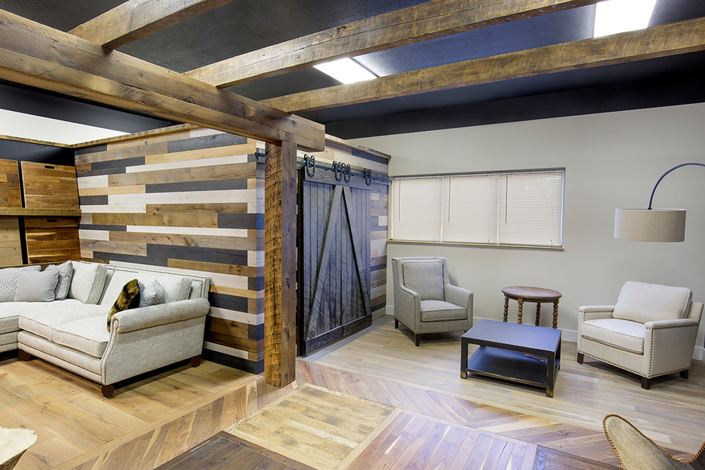 Polaris Showroom