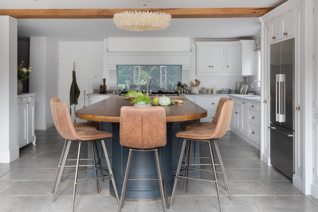Traditional Hand Painted Framed Kitchen landstil-koekken