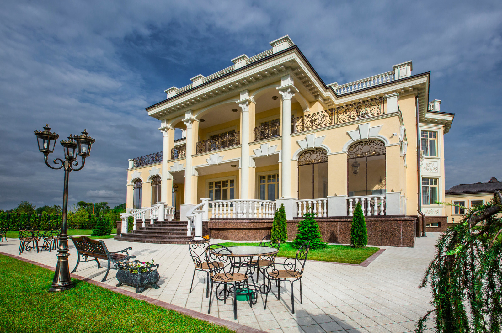 Хоромы княжих особ.