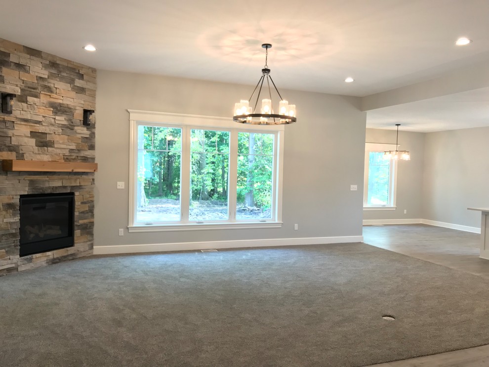 Transitional family room photo in Cleveland