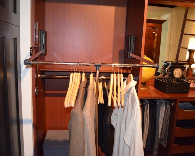 Closets transitional