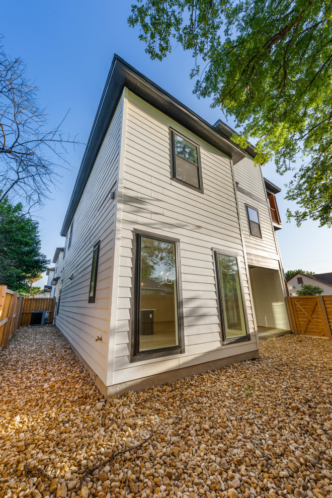 1310 S Mesquite
