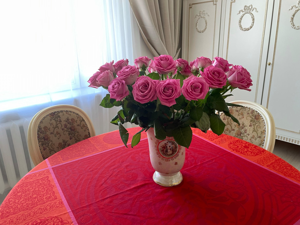 Гостиная на Пресне, Москва