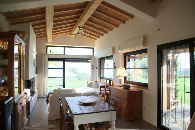 Cottage a Gradoli country-dining-room