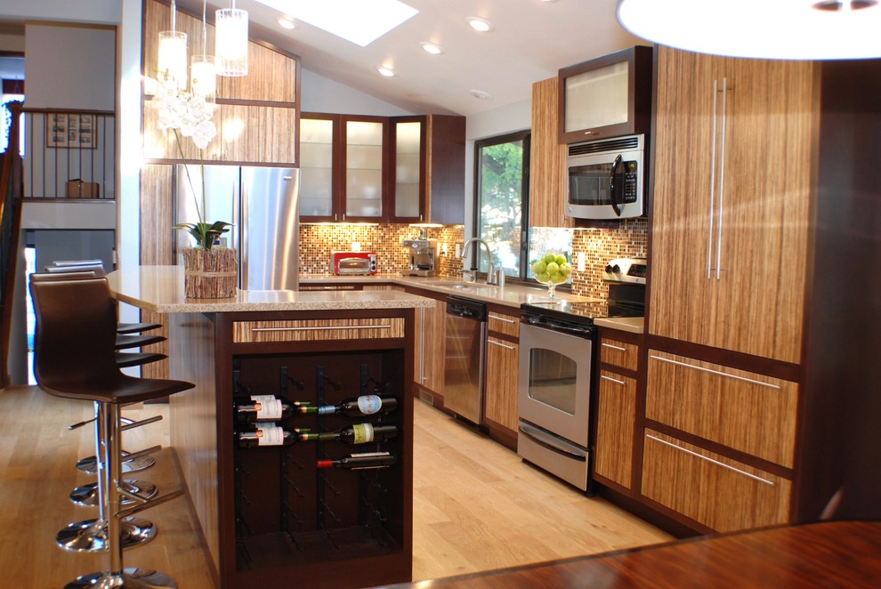 Photo of a modern kitchen in Boise.