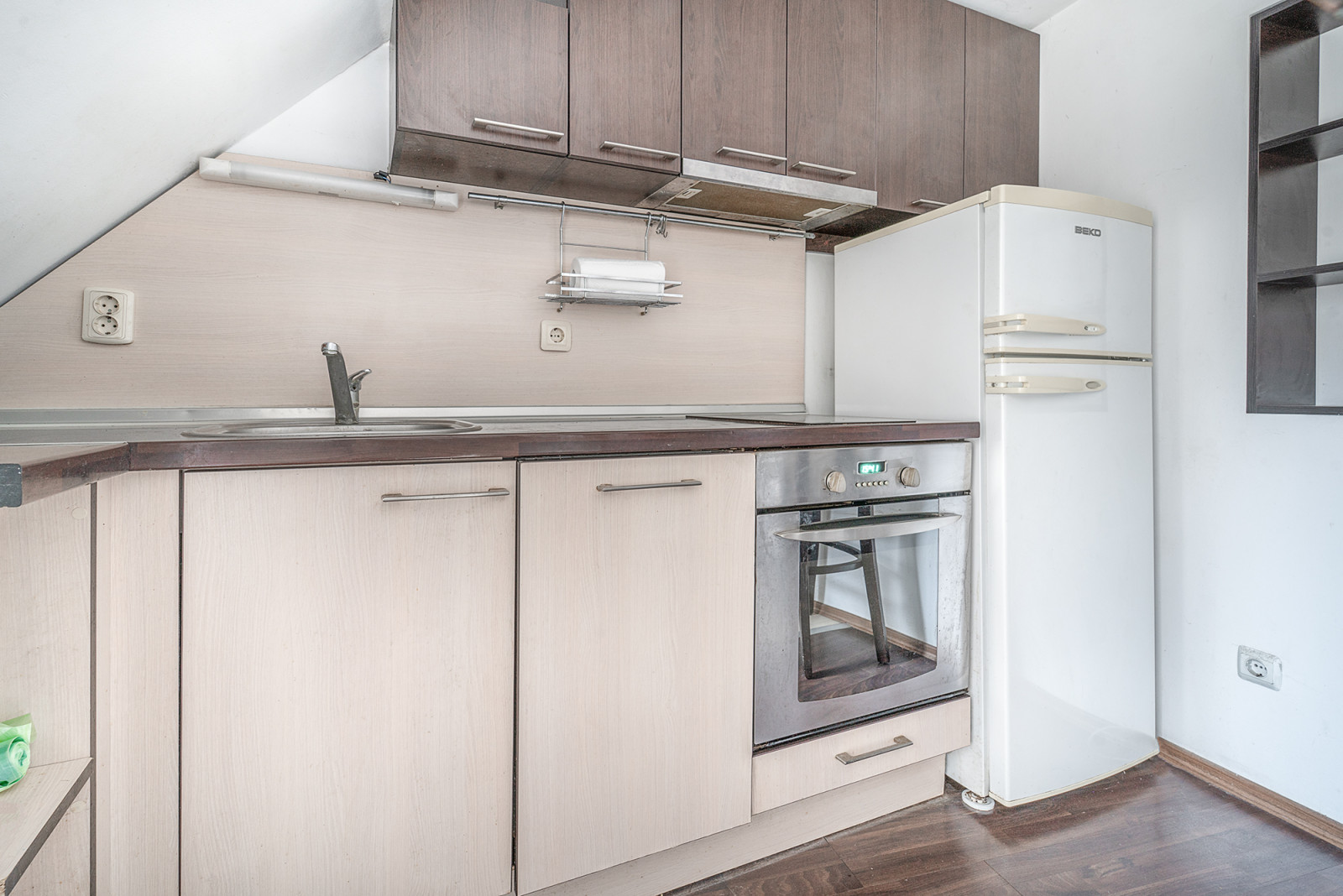 Варна, Хан Пресиян 16