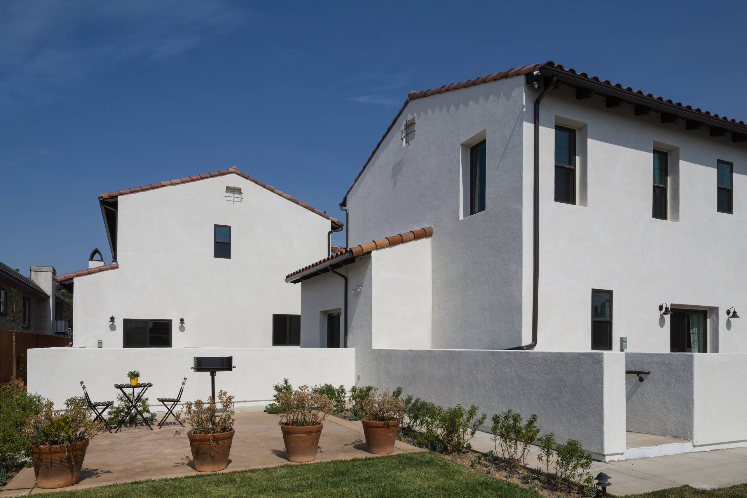 Spanish Exterior - Photos \u0026 Ideas | Houzz, image size:2560x1706