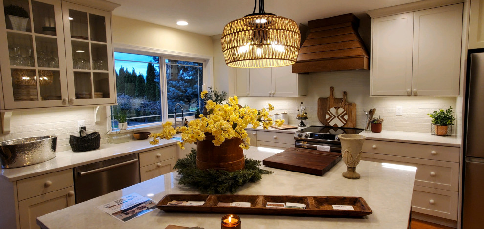 Country Kitchen with Custom Paint and Rift White Oak Highlights