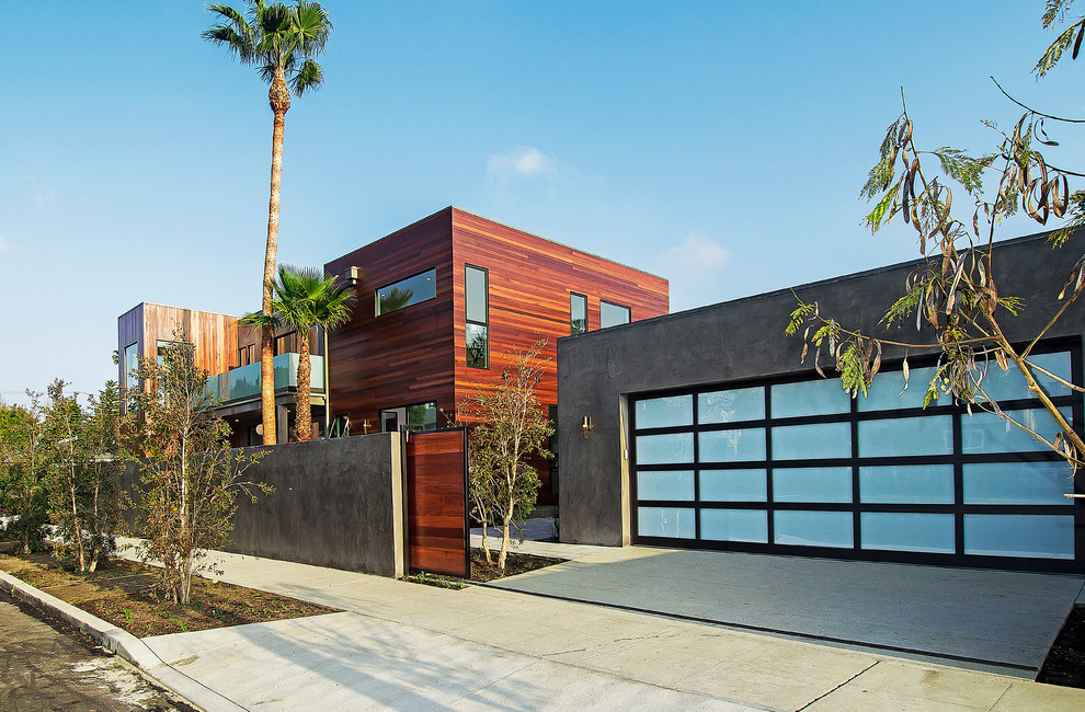 Contemporary shed and granny flat in Los Angeles.