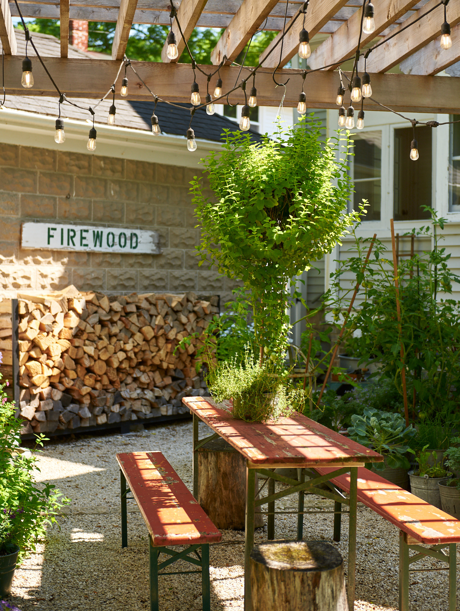 Rustic Gravel Patio - Cedarburg, WI