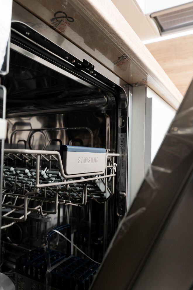 Кухня с интегрированными ручками