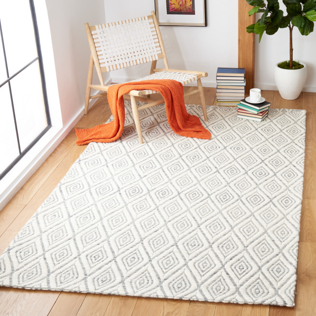 Safavieh Marbella Mrb308G Geometric Rug, Dark Grey/Ivory, 2'3"x8' Runner Scandinavian Hall