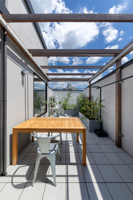 凸凸天井の住宅（防火地域） skandinavisch-balkon