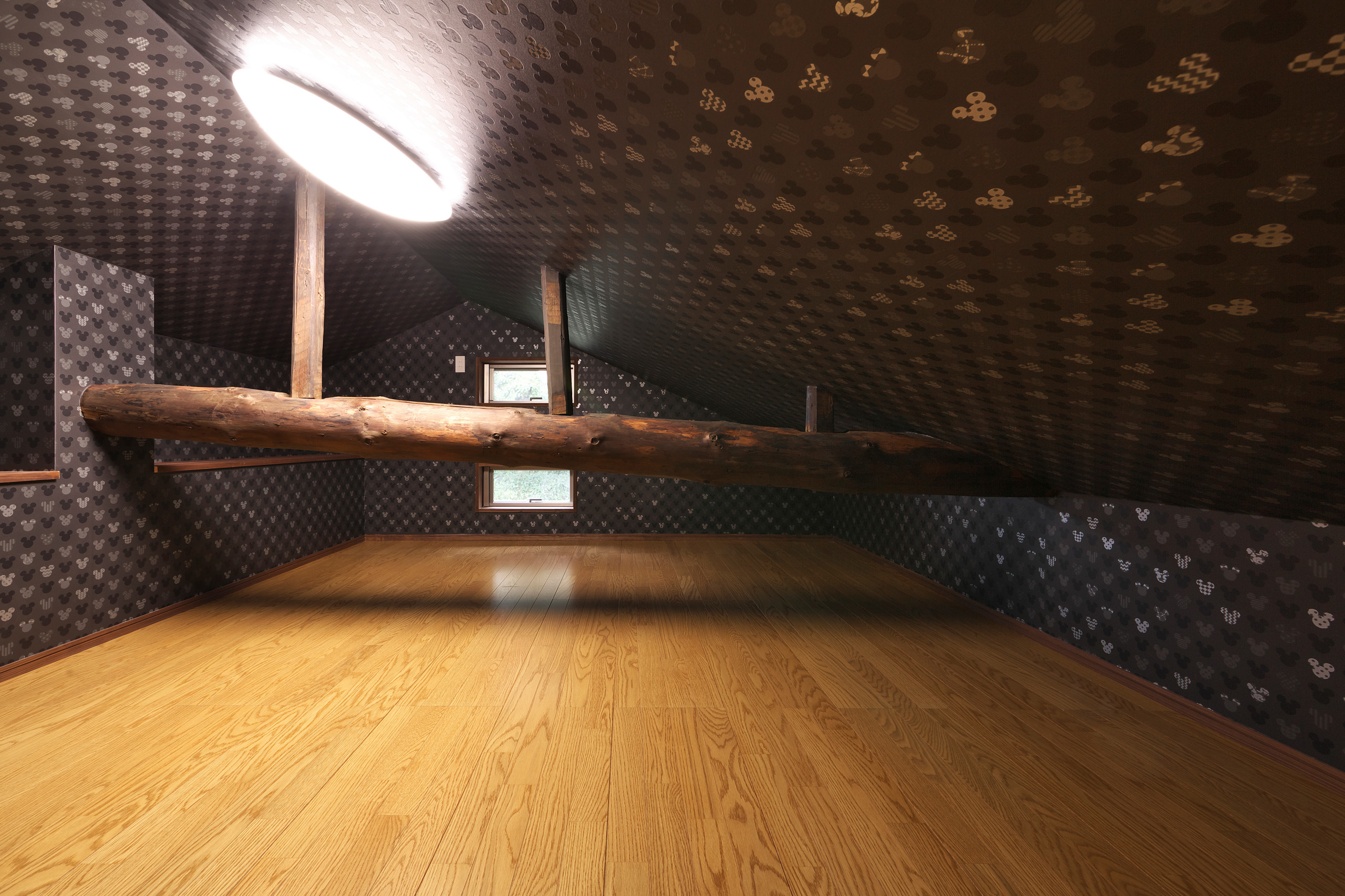 古民家再生 改修後 ロフト 小屋裏部屋 Japanese Closet Other By かかりつけ大工 株式会社 友建 Houzz