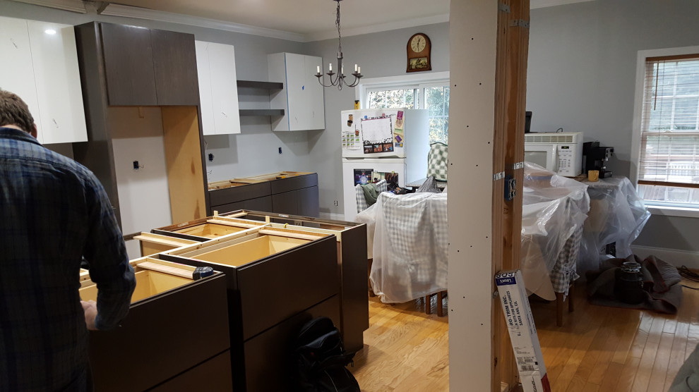Kitchen Cabinet Install