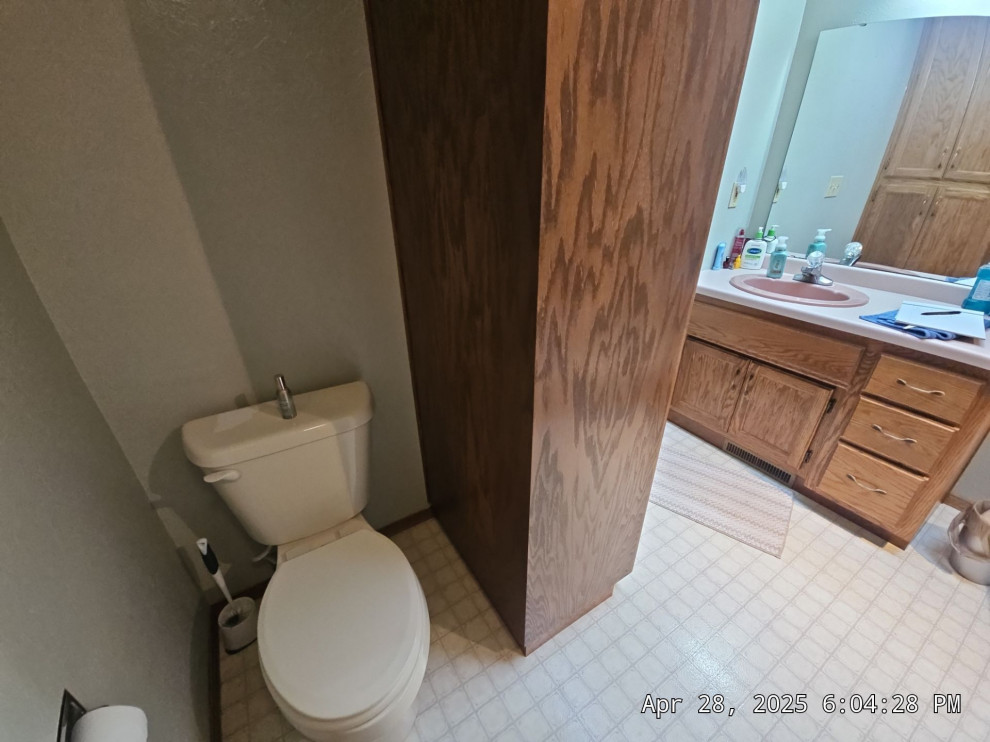 Shuppe Troy Bathroom