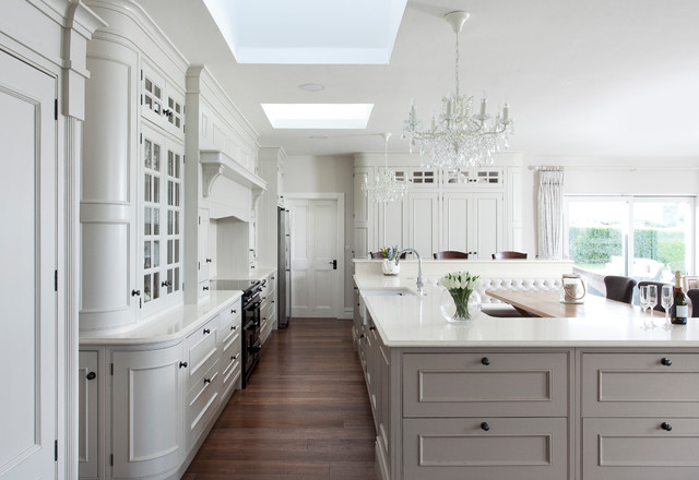 Luxury Royal Collection Jonathan Williams Cashel Traditional