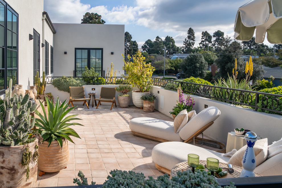 Tuscan deck photo in San Diego