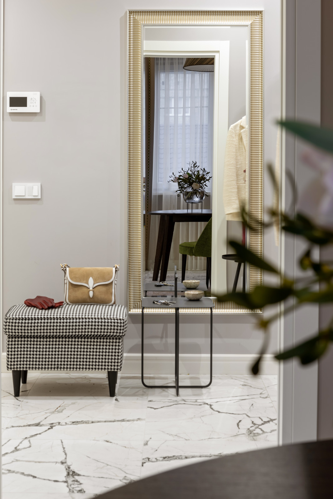 И пусть звучит музыка