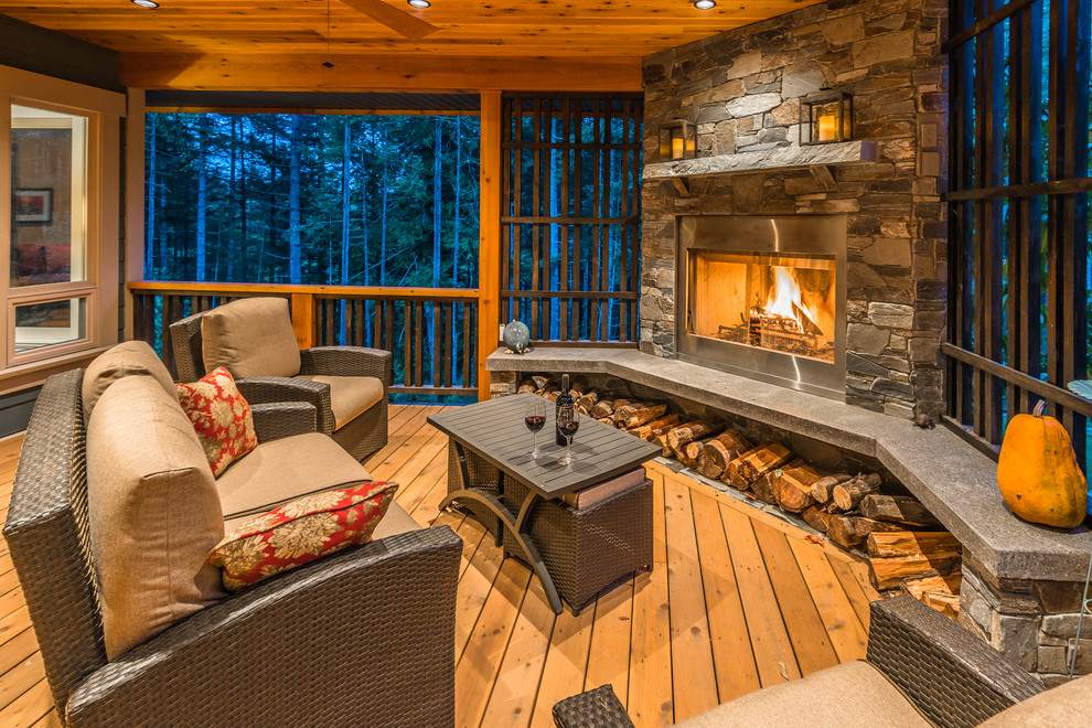 Deck - rustic deck idea in Vancouver
