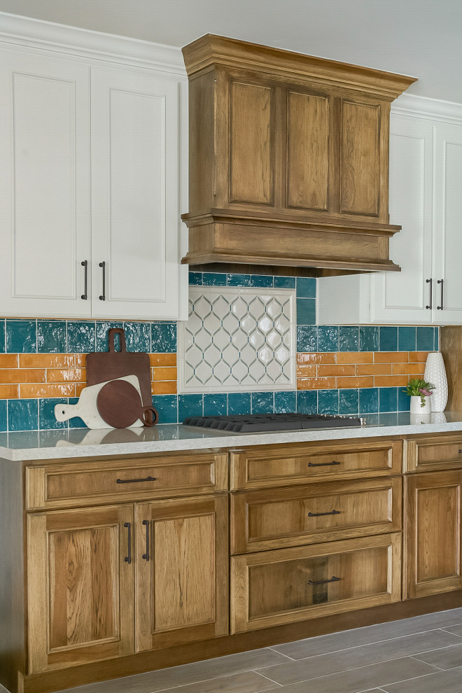 Example of a transitional kitchen design in Phoenix