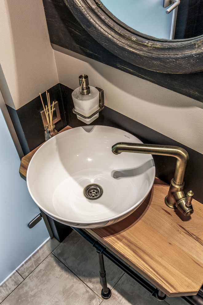 Фитнес клуб Tesla