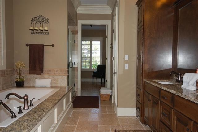 Master Ensuite
