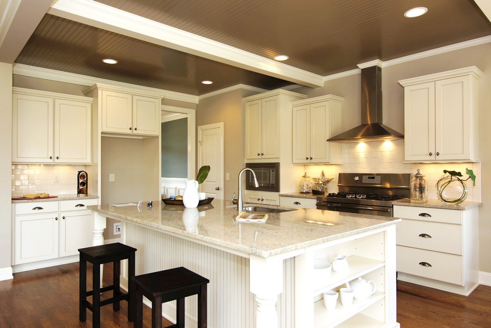Photo of a transitional kitchen in Raleigh.