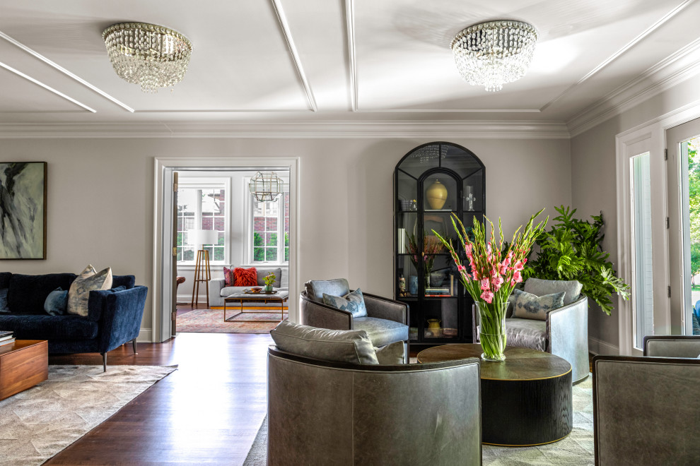 Example of a transitional home design design in Indianapolis