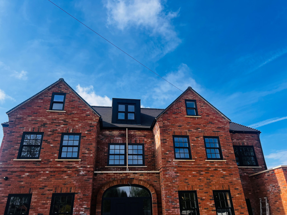 Modern new build in Potten End